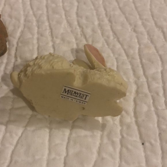 Easter bunnies - Picture 2 of 2